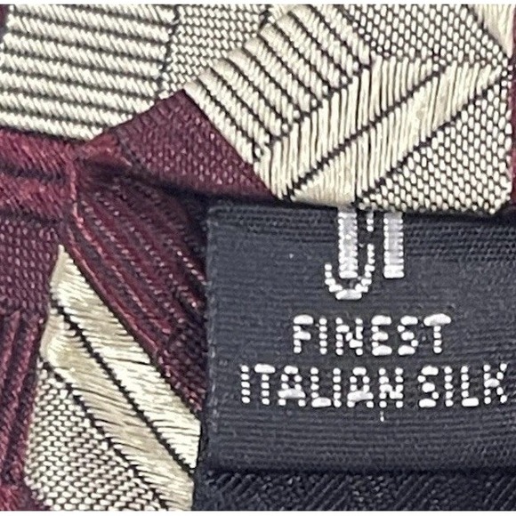 Hickey Freeman Brand Hand Sewn In The US 100% Fine Italian Silk Geometric - Picture 7 of 8